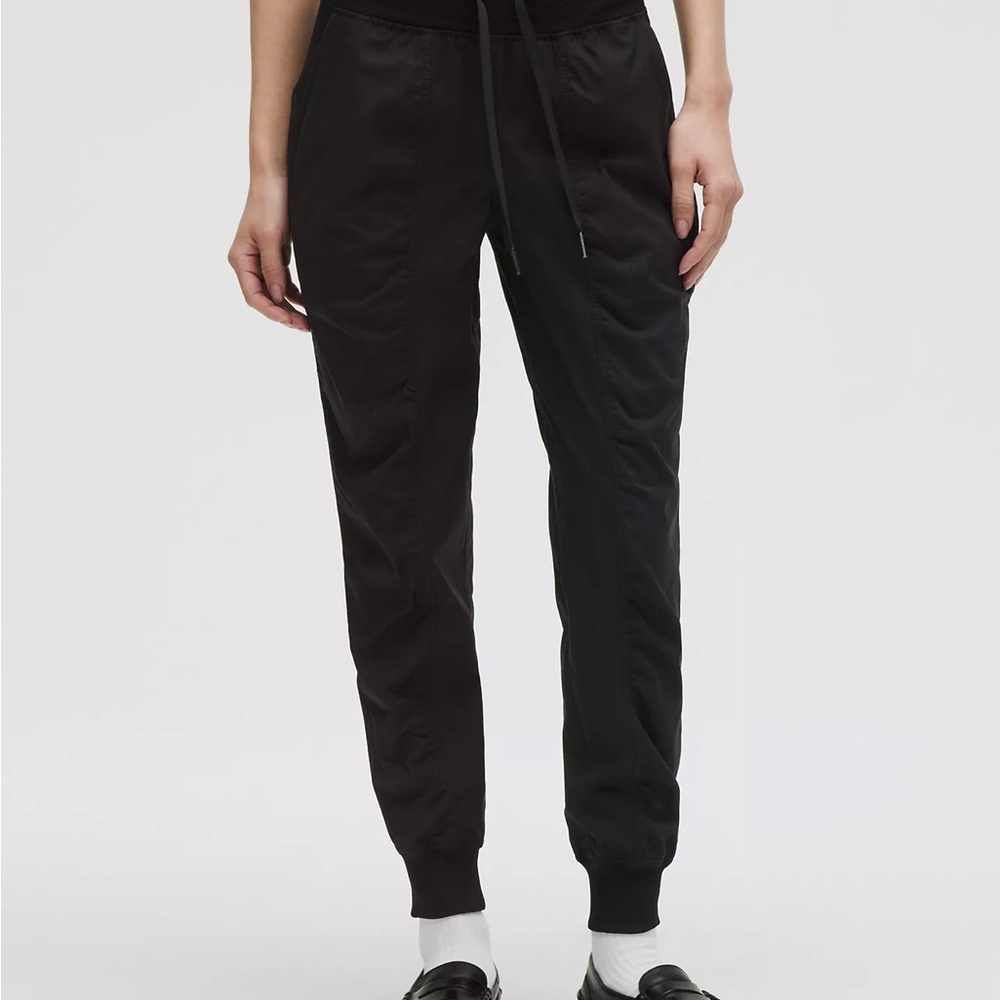 Dance Studio Mid-Rise Jogger
Full Length
